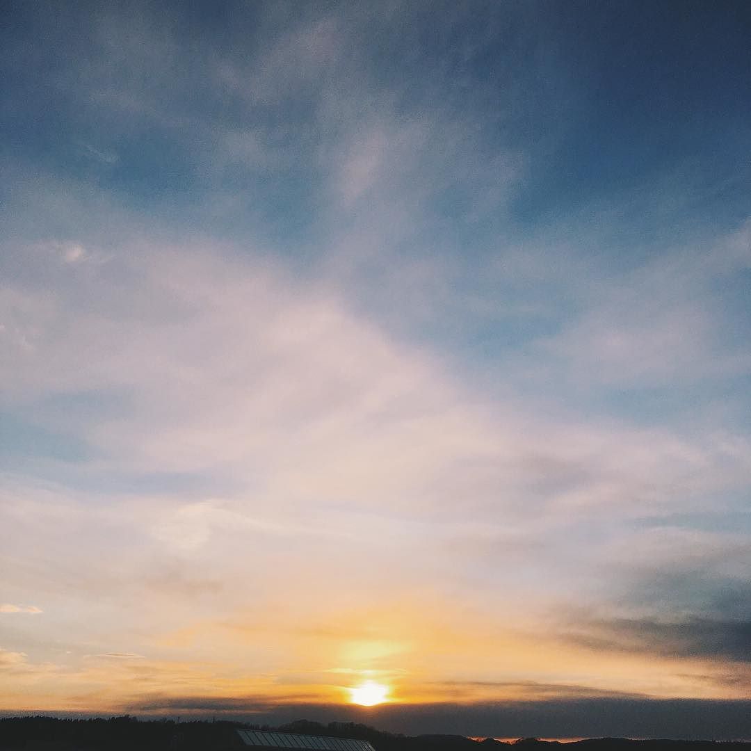 p.m.5:15 #sorapetitcc #sunset #iphonephotography #vscocam #landscape #kao_ombetsu #iphonese #reco_ig #pics_jp #風景写真