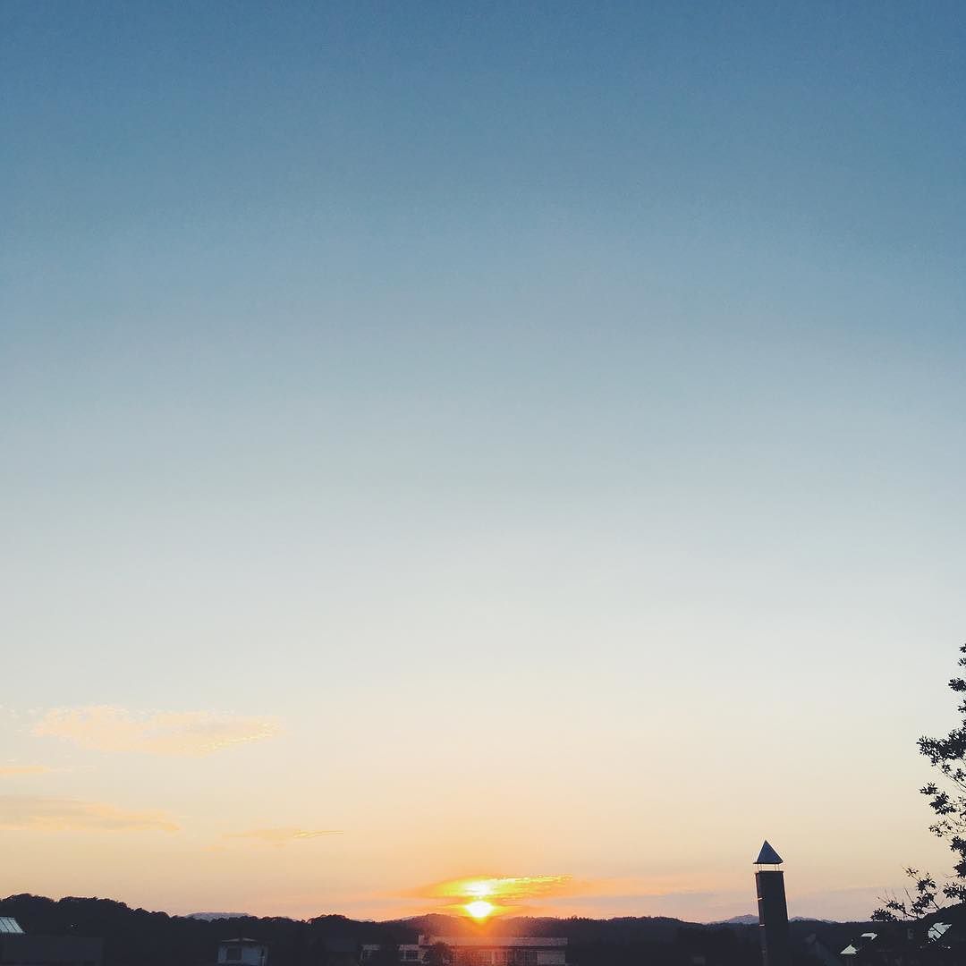 p.m.5:56 #sorapetitcc #sunset #iphonephotography #vscocam #landscape #kao_ombetsu #iphonese #reco_ig #pics_jp #風景写真