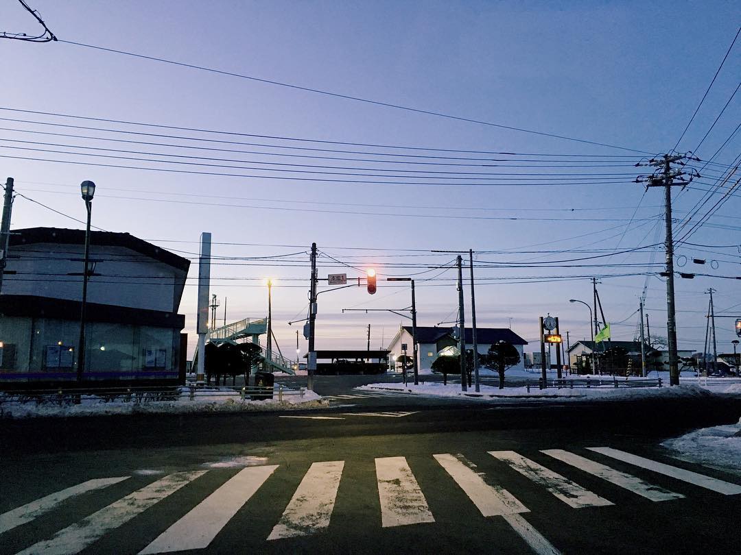 a.m.6:27 -6.6℃ #iphonese #film #sorapetitcc #morning #igersjp #pics_jp #reco_ig #landscape #風景写真 #kao_ombetsu #winter #snow