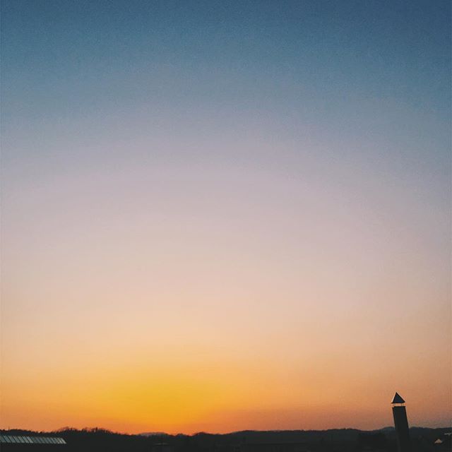 p.m.5:34 #sorapetitcc #sunset #iphonephotography #vscocam #landscape #kao_ombetsu #iphonese #reco_ig #pics_jp #風景写真