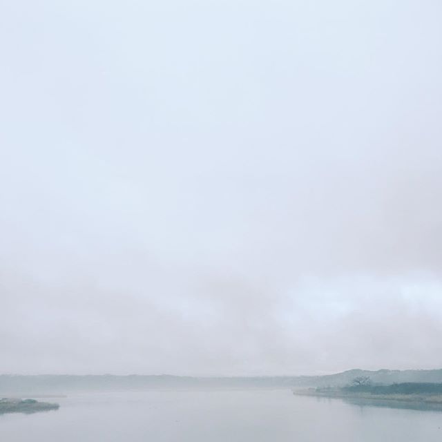 p.m.0:10 It’s #rainy today. * * #sorapetitcc #kaoパシクル #iphonephotography #vscocam #landscape #kao_ombetsu #iphonese #reco_ig #風景写真 #igersjp