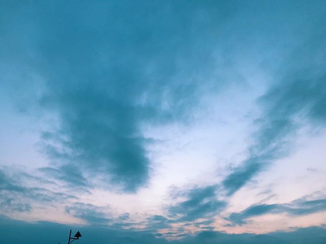 ‪2019.3.4 p.m.5:21 #kao_sora ‬ ＊ ＊＊ #iphone7 #vscocam #sorapetitcc #igersjp #reco_ig #landscape #風景写真 #kao_ombetsu #sunset